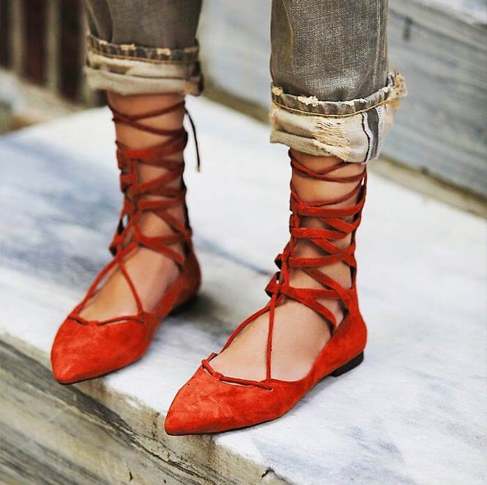 BAILARINAS-CORDONES-LACE-UP-FLATS-FASHION-TALESTRIP BAILARINAS-CORDONES-LACE-UP-FLATS-FASHION-TALESTRIP